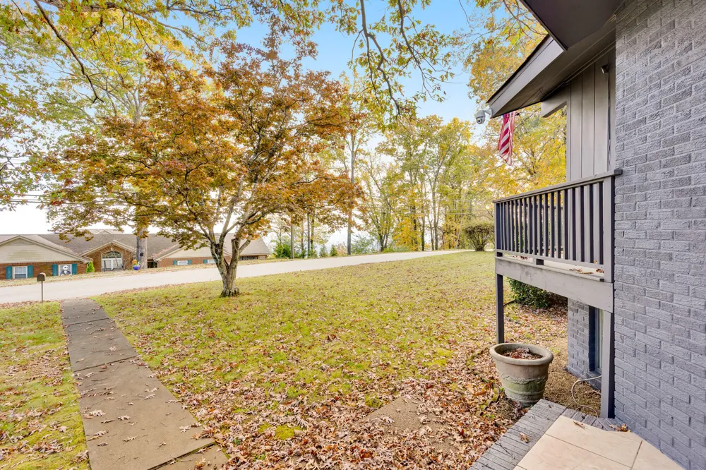 201 S Palisades Drive Signal Mountain, TN 37377