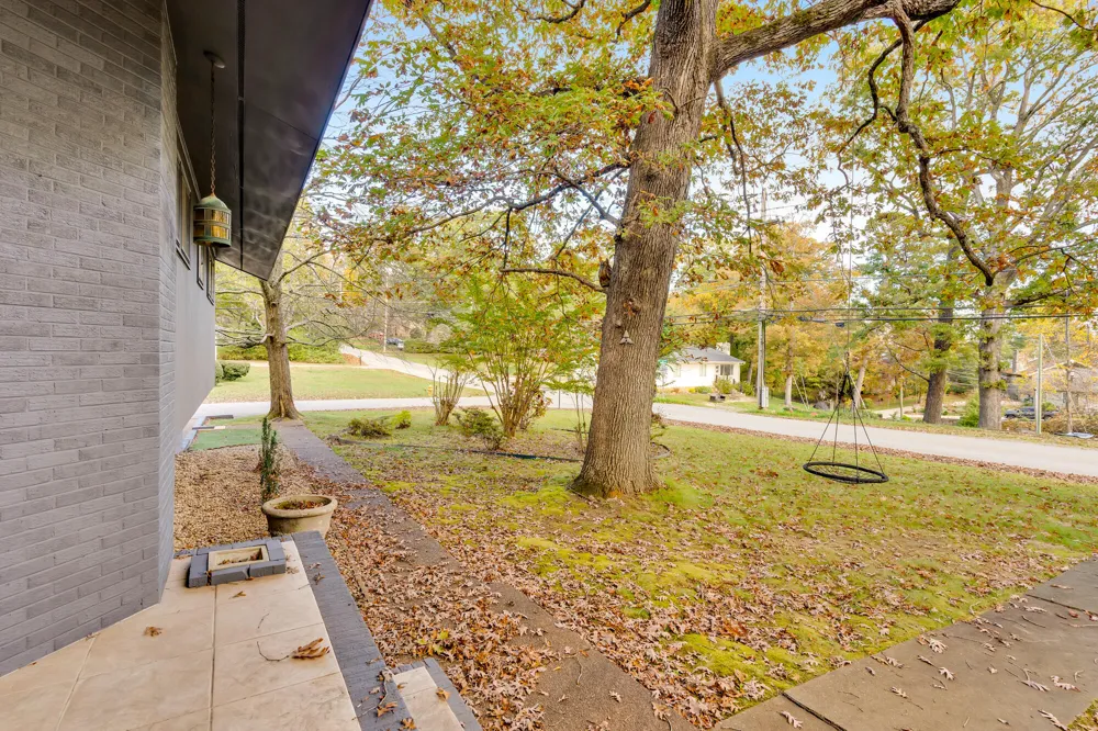 201 S Palisades Drive Signal Mountain, TN 37377