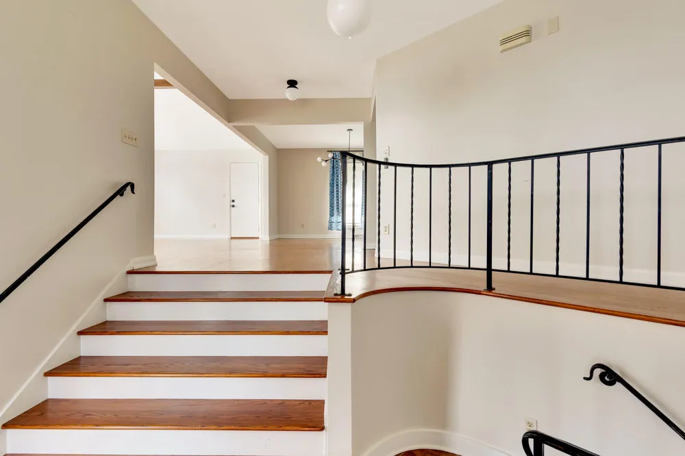 201 S Palisades Drive Signal Mountain, TN 37377