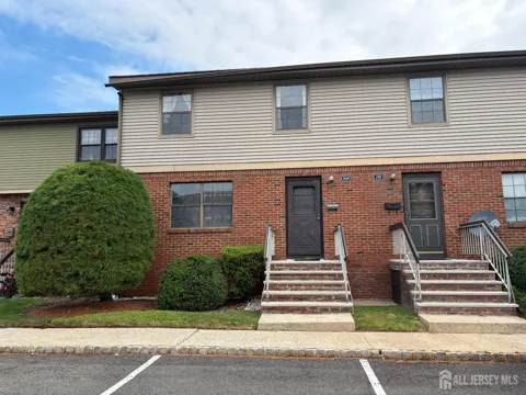 109 Maple Hill Drive
