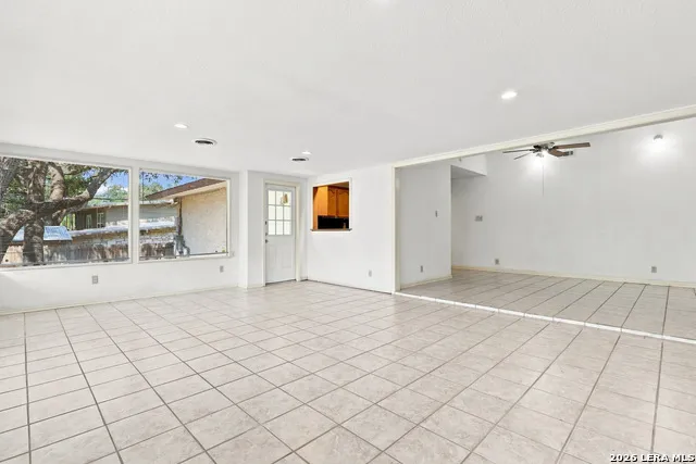 2902 Old Ranch Rd San Antonio, TX 78217