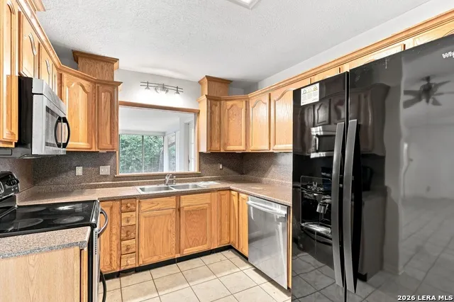 2902 Old Ranch Rd San Antonio, TX 78217