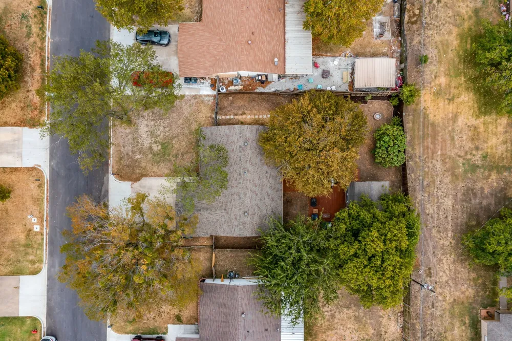 112 Lorie Street Alvarado, TX 76009