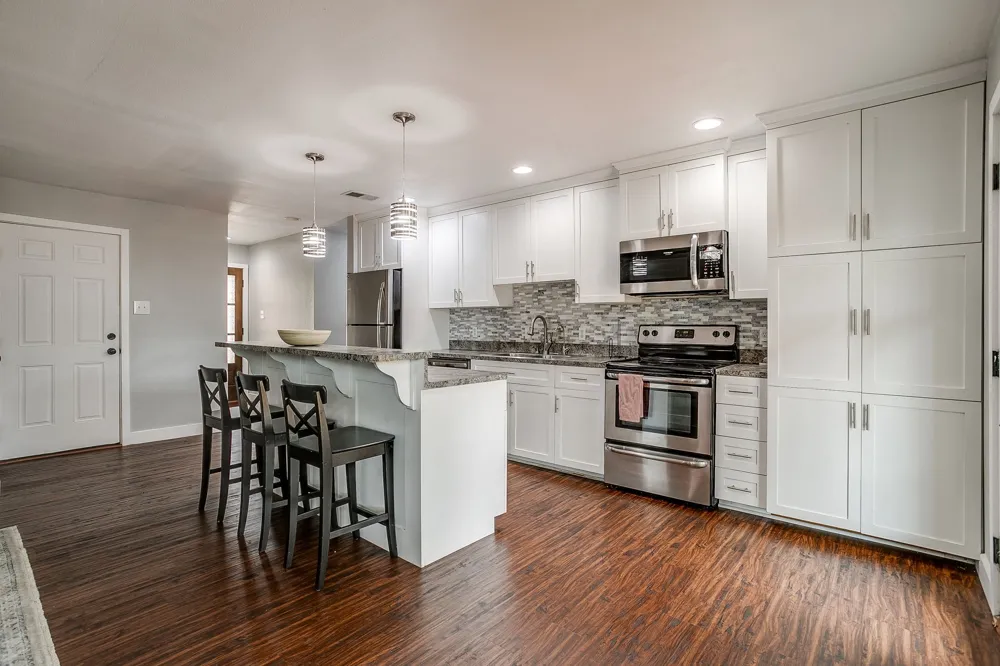 112 Lorie Street Alvarado, TX 76009