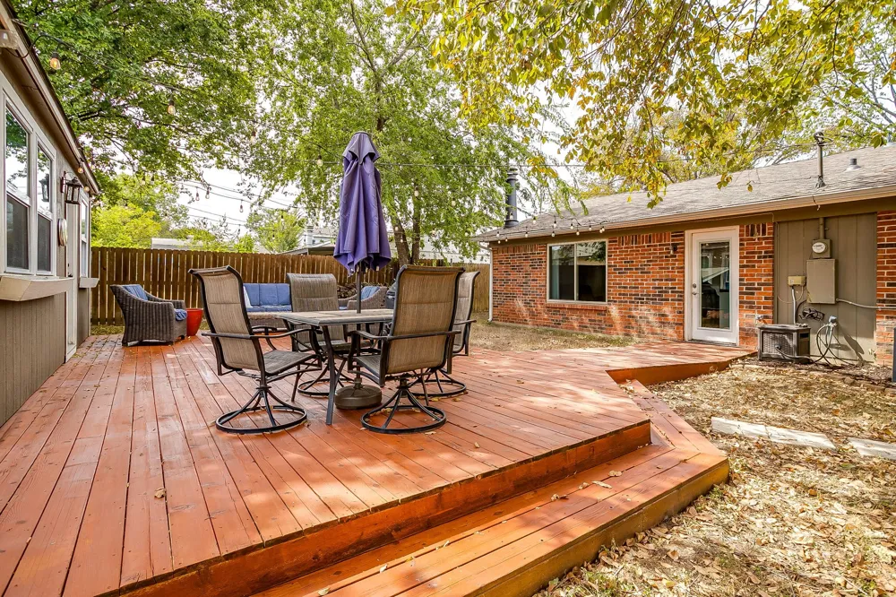 112 Lorie Street Alvarado, TX 76009