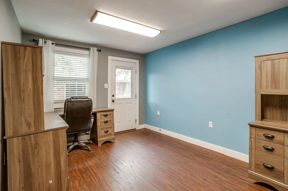 112 Lorie Street Alvarado, TX 76009