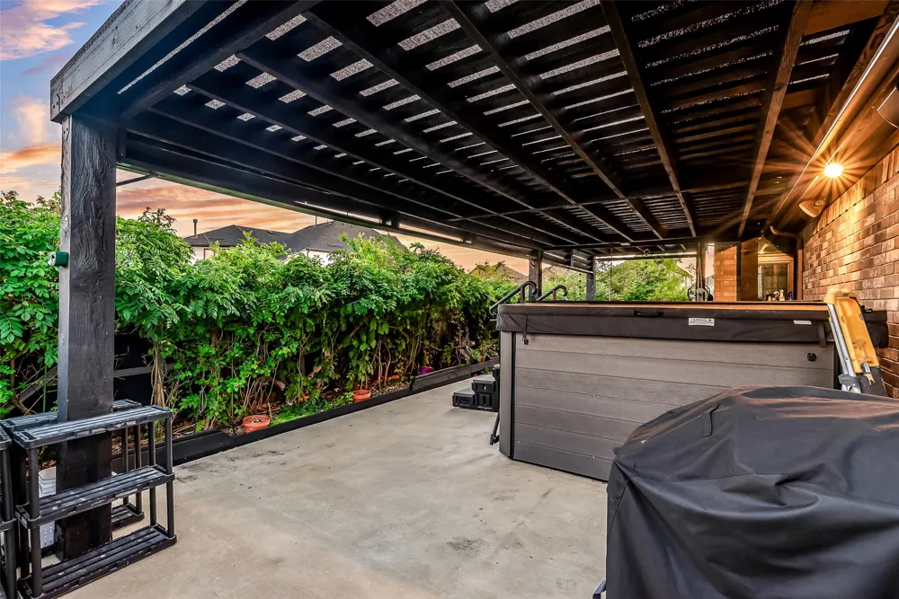 4325 Smokey Quartz Lane Arlington, TX 76005