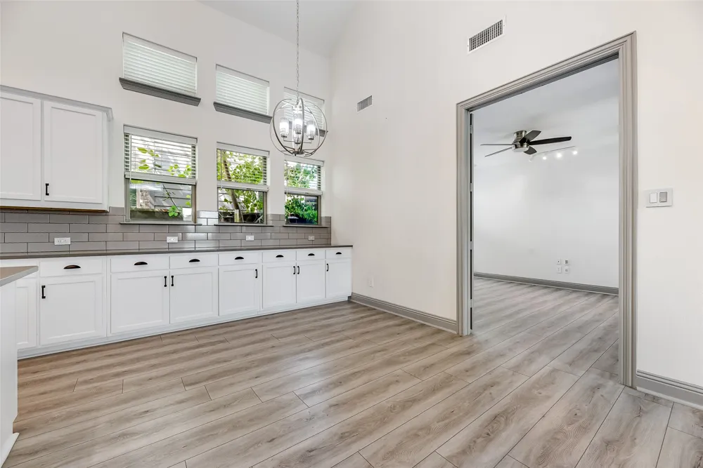 4325 Smokey Quartz Lane Arlington, TX 76005