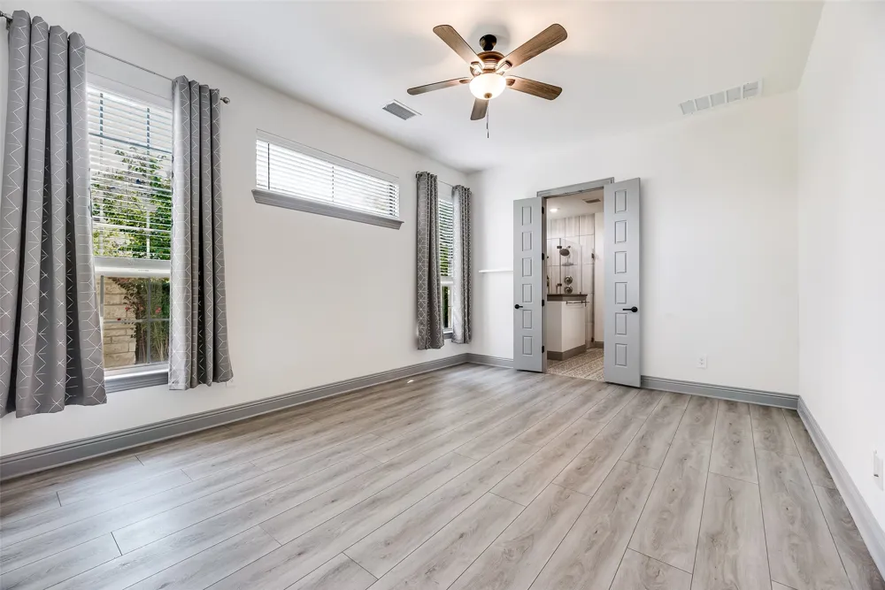 4325 Smokey Quartz Lane Arlington, TX 76005