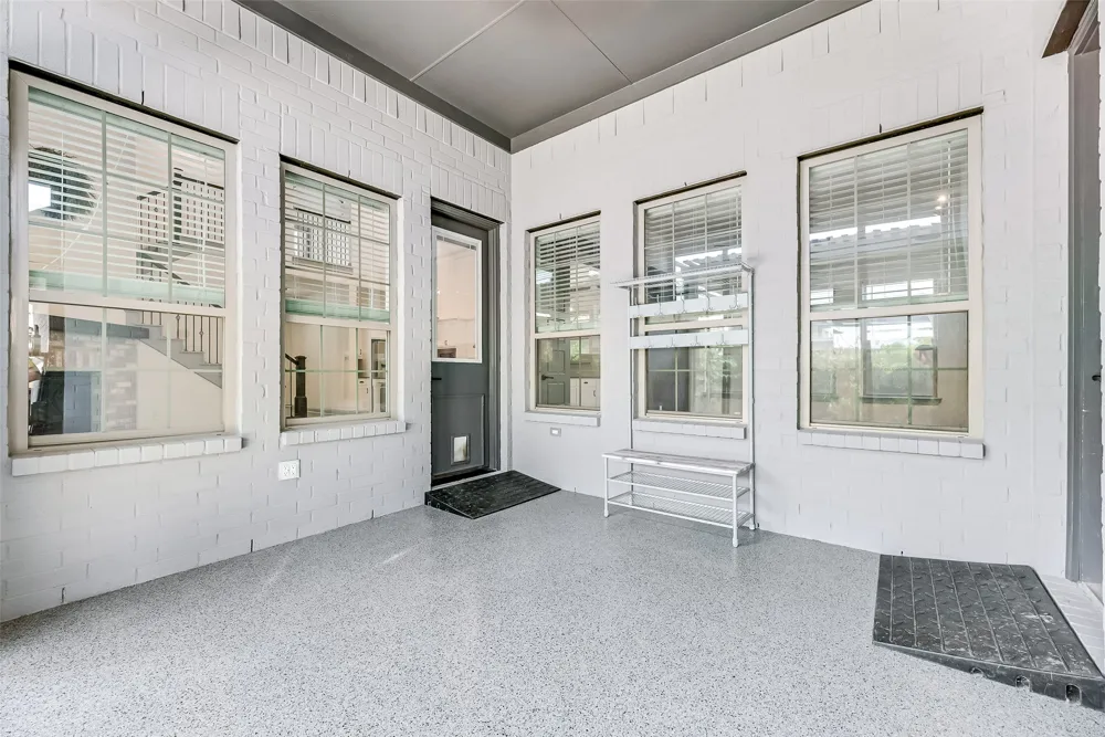 4325 Smokey Quartz Lane Arlington, TX 76005