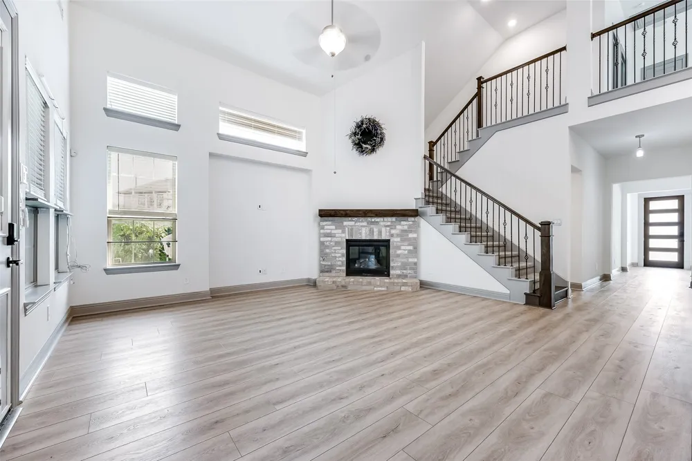 4325 Smokey Quartz Lane Arlington, TX 76005