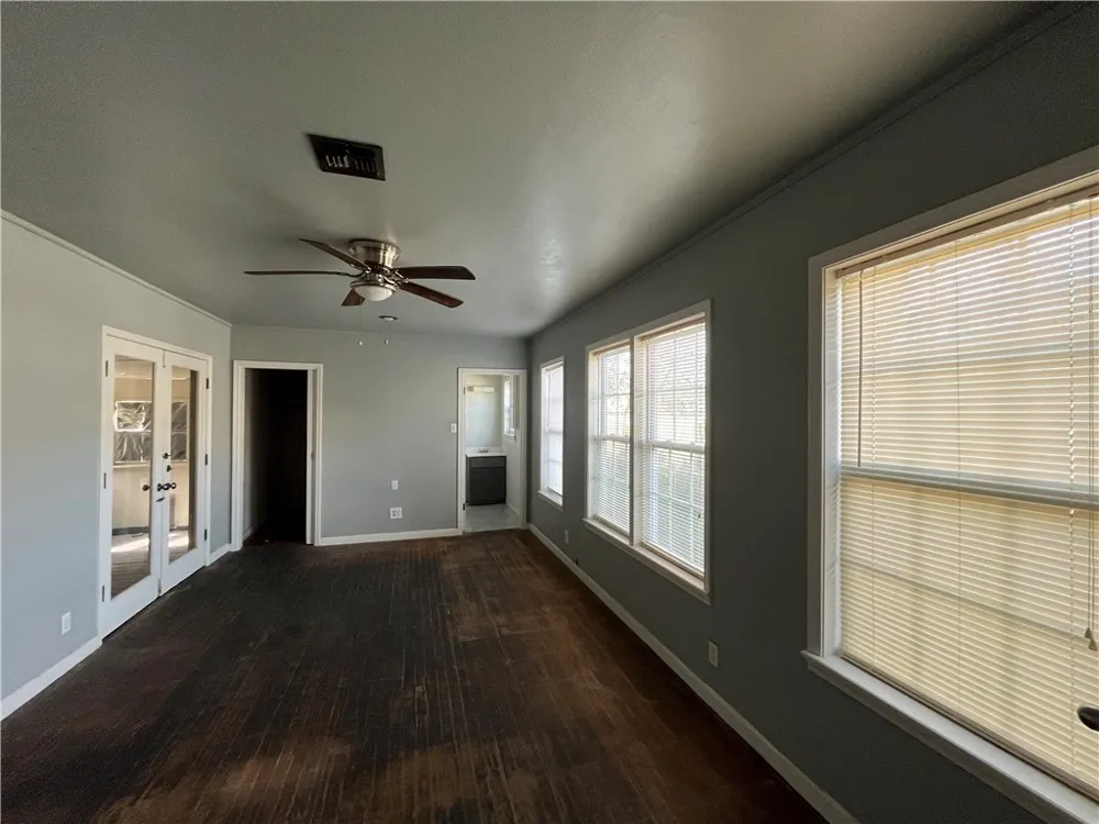 1453 14th Street Corpus Christi, TX 78404