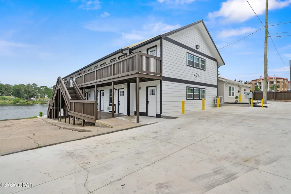 428 McKenzie Avenue Panama City, FL 32401