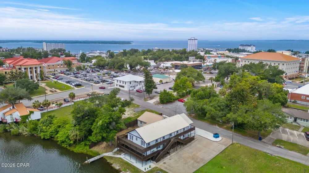 428 McKenzie Avenue Panama City, FL 32401