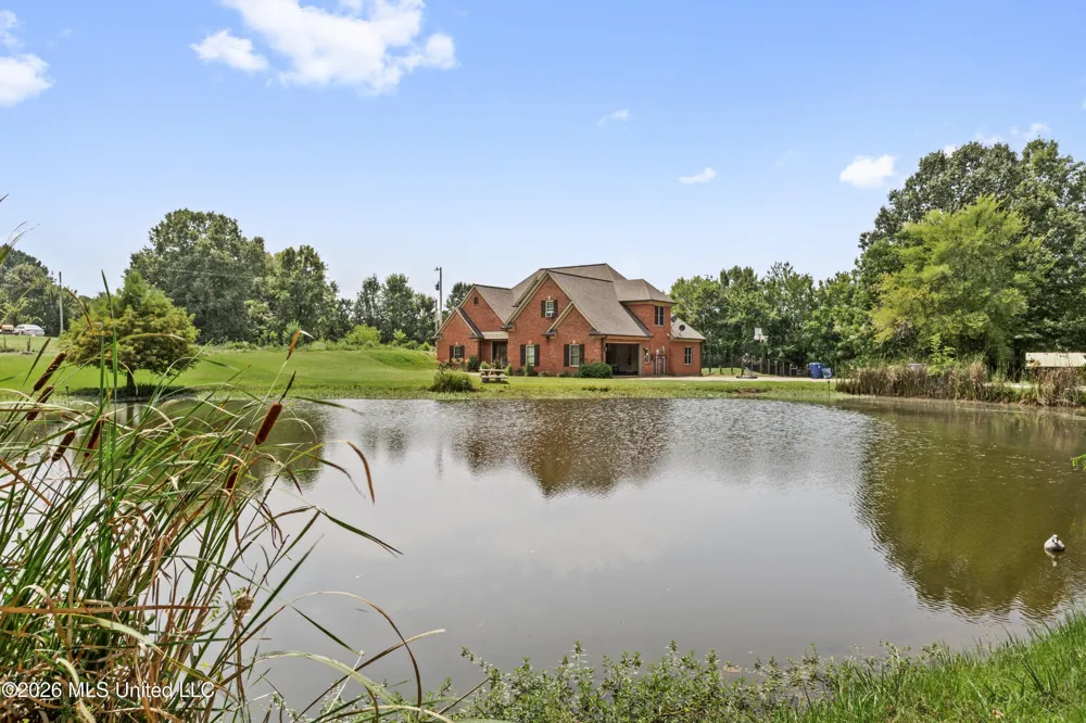 5125 Rolling Pine Circle Olive Branch, MS 38654