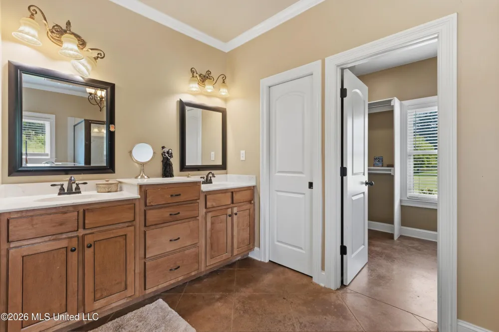 5125 Rolling Pine Circle Olive Branch, MS 38654