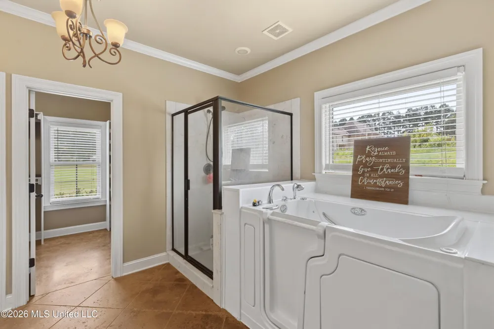 5125 Rolling Pine Circle Olive Branch, MS 38654