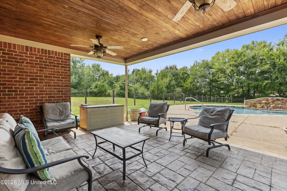 5125 Rolling Pine Circle Olive Branch, MS 38654