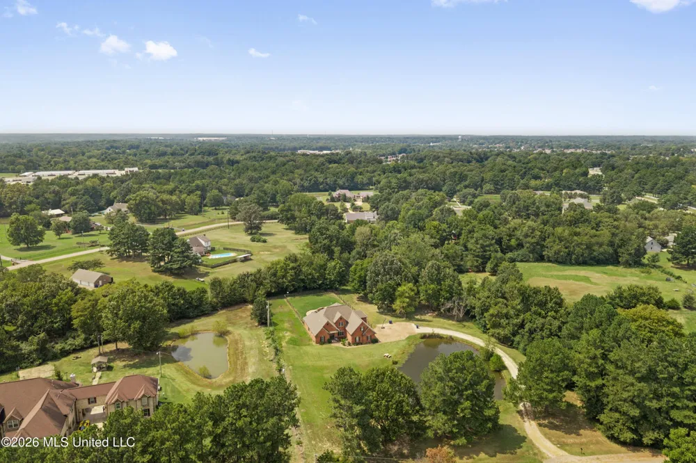 5125 Rolling Pine Circle Olive Branch, MS 38654