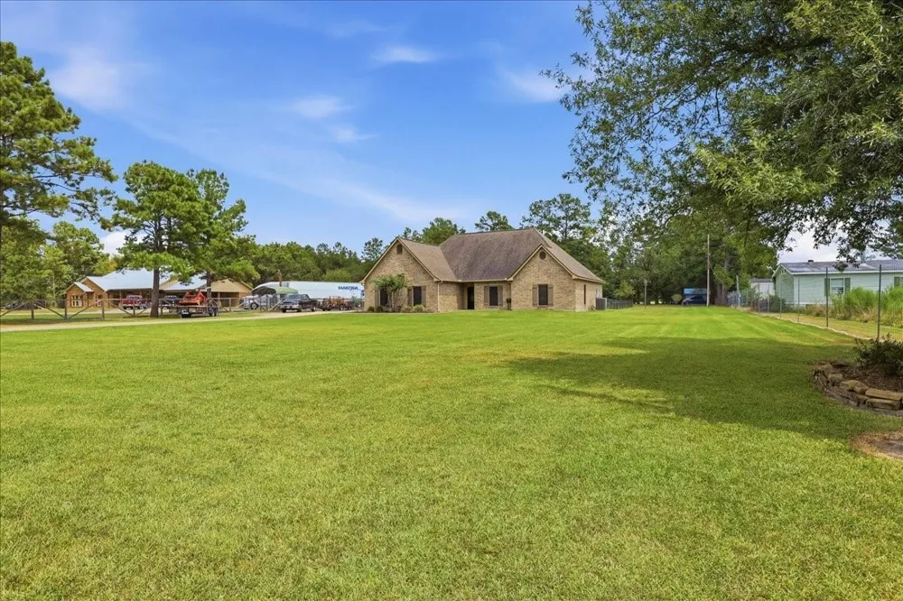 11754 Cooks Lake Road Lumberton, TX 77657