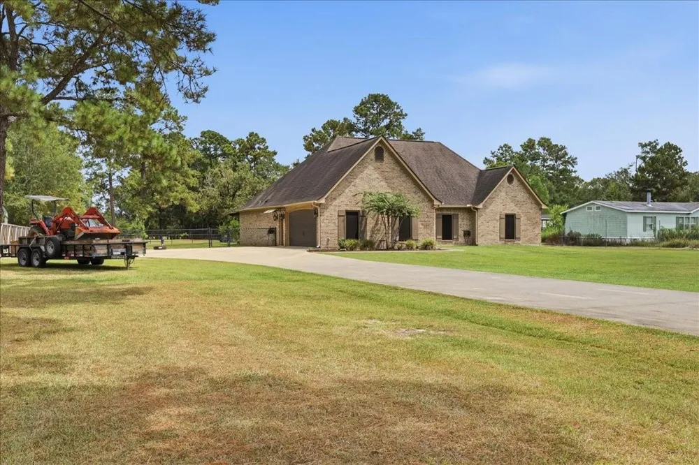 11754 Cooks Lake Road Lumberton, TX 77657
