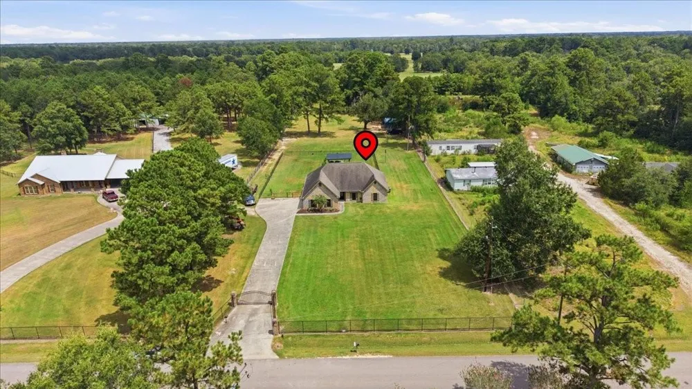 11754 Cooks Lake Road Lumberton, TX 77657