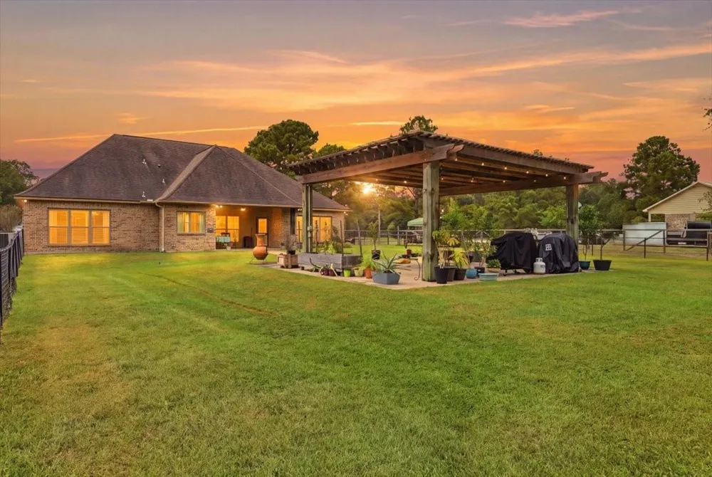 11754 Cooks Lake Road Lumberton, TX 77657