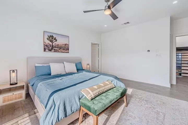 422 W 9th Street #103 Dallas, TX 75208