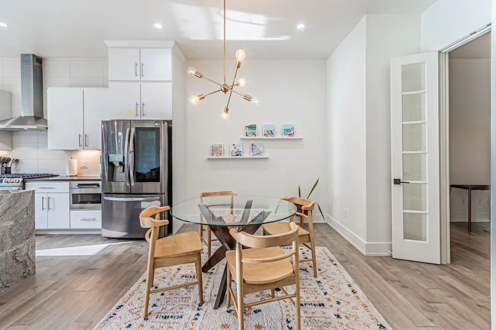 422 W 9th Street #103 Dallas, TX 75208