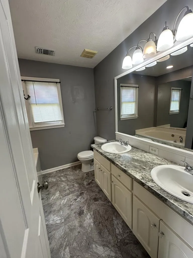 3381 Flintlock Drive Columbus, GA 31907