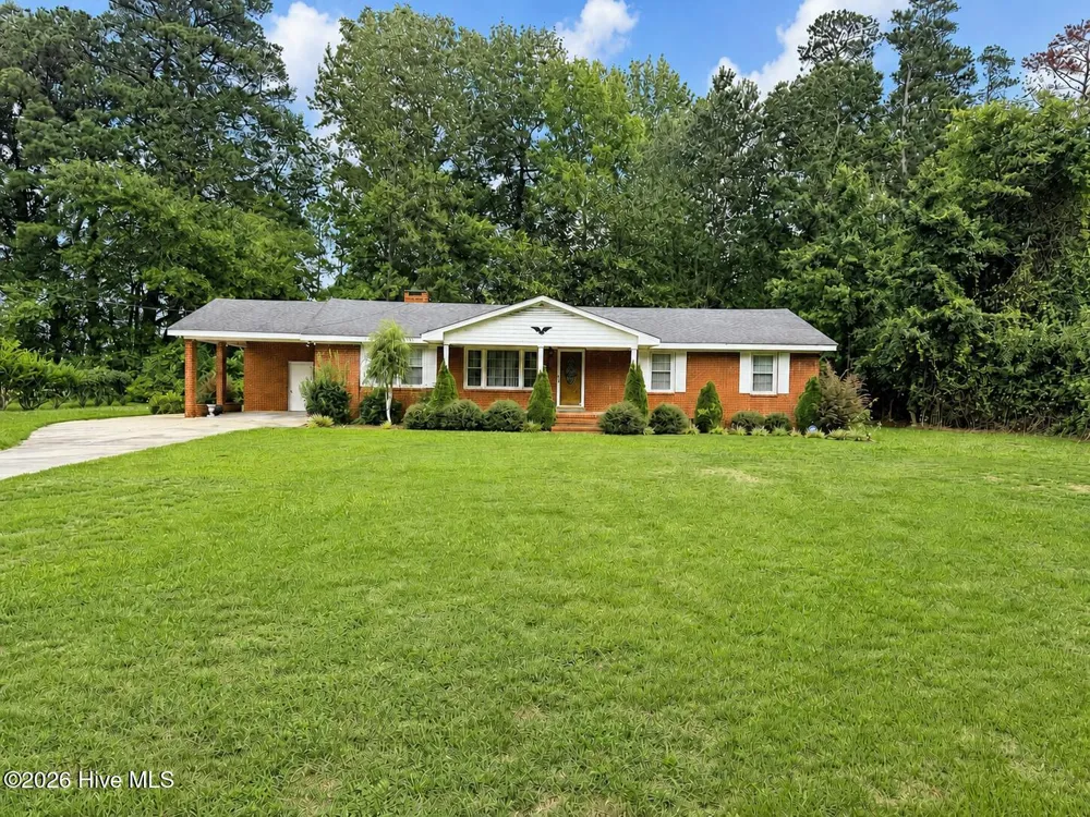 201 Forest Drive La Grange, NC 28551