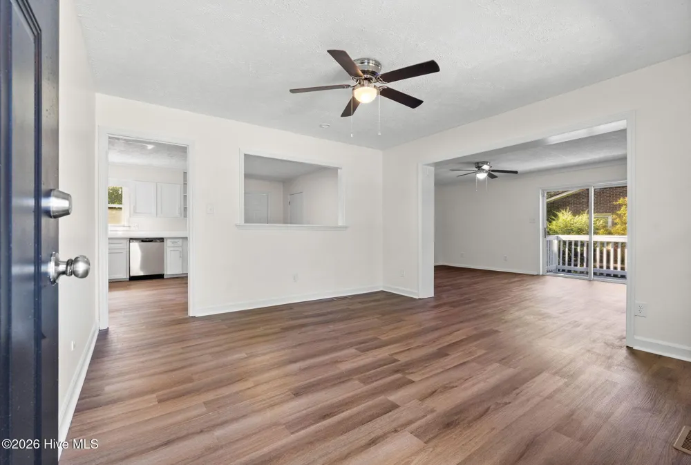 42 Sixth Street Clarkton, NC 28433