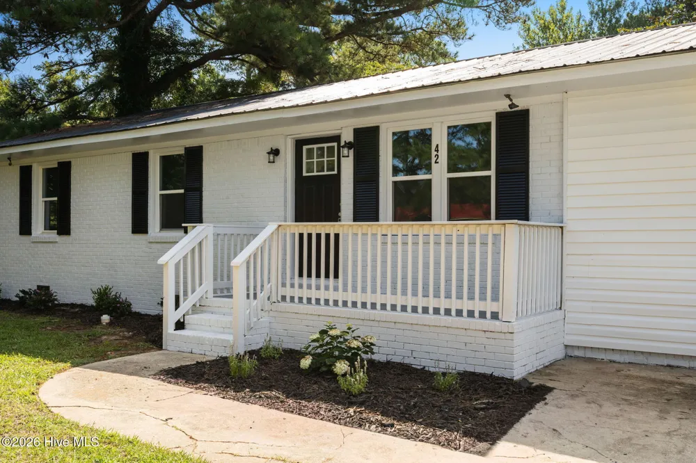 42 Sixth Street Clarkton, NC 28433
