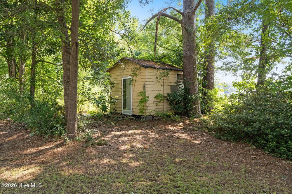 42 Sixth Street Clarkton, NC 28433
