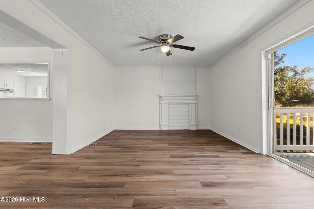 42 Sixth Street Clarkton, NC 28433