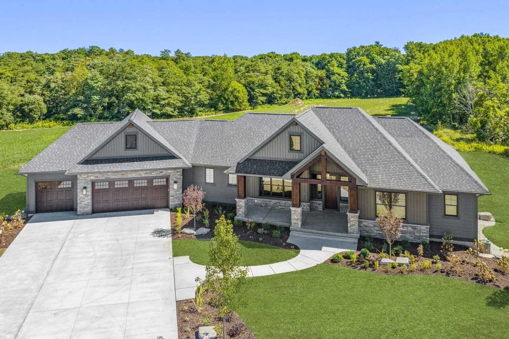 8289 52nd Street SE Alto, MI 49302