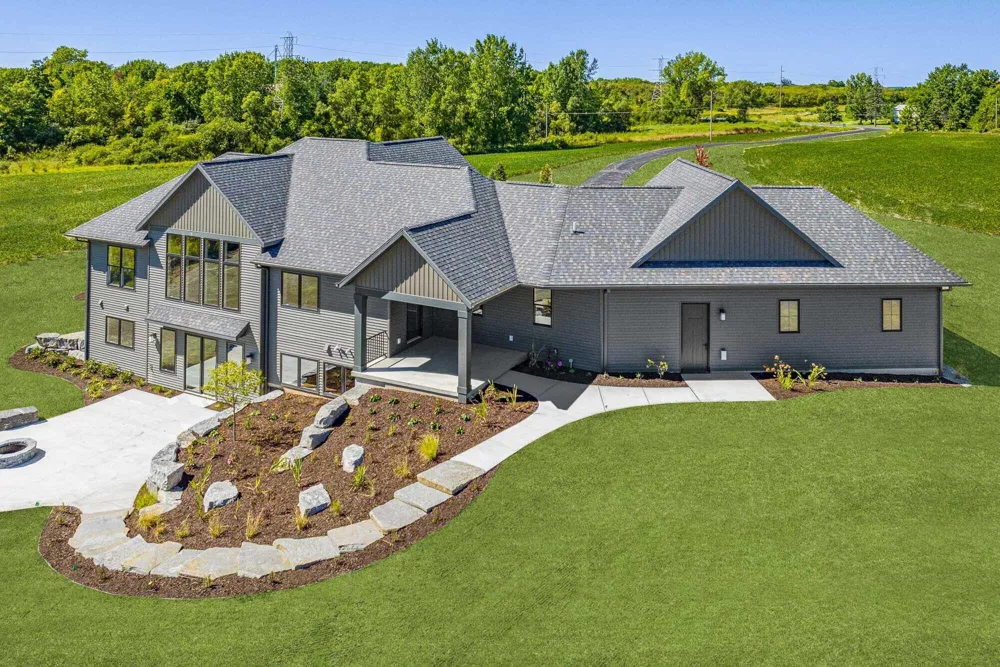 8289 52nd Street SE Alto, MI 49302
