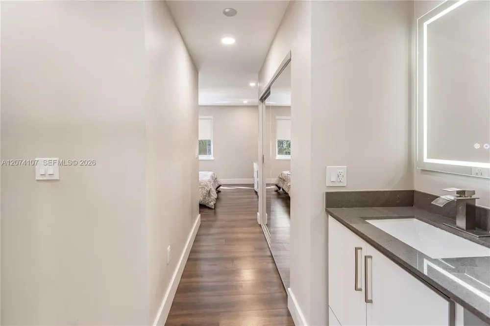 15724 NW 11th St Pembroke Pines, FL 33028