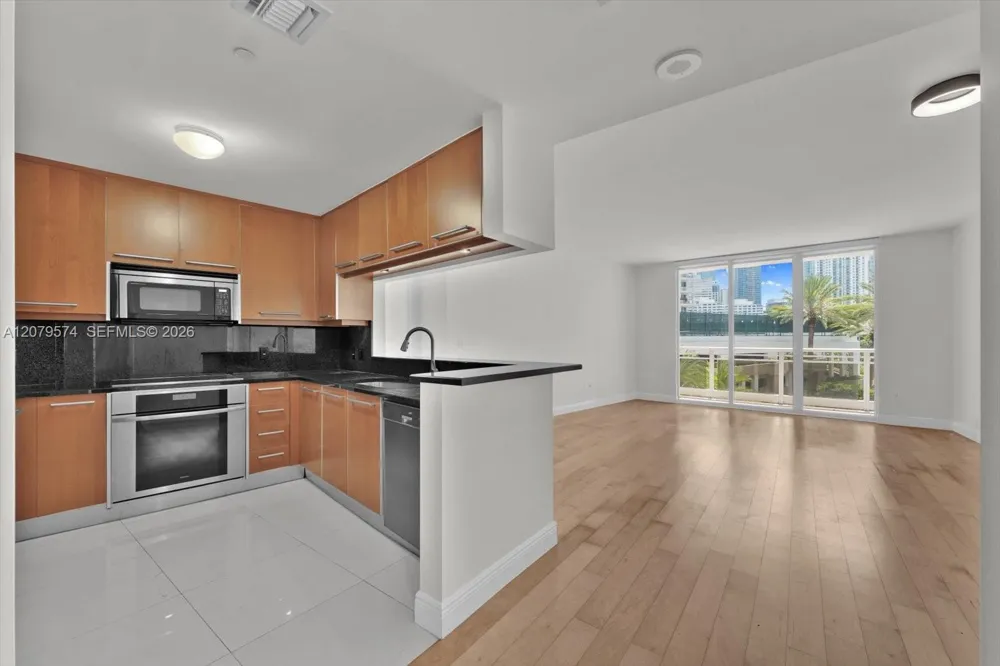 901 Brickell Key Blvd #609 Miami, FL 33131