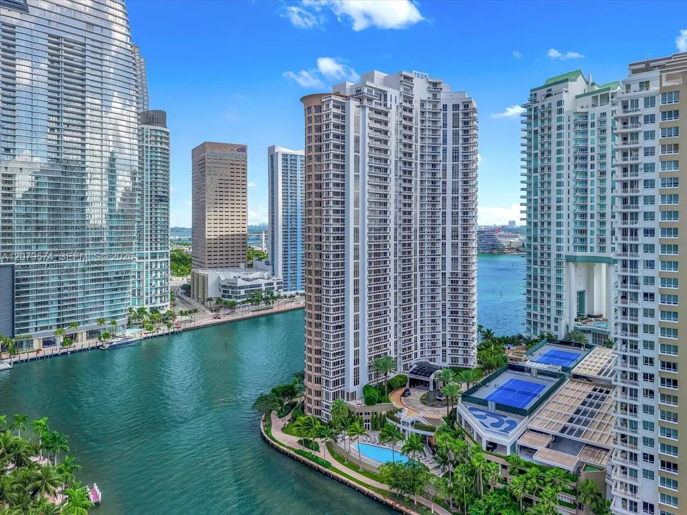 901 Brickell Key Blvd #609 Miami, FL 33131
