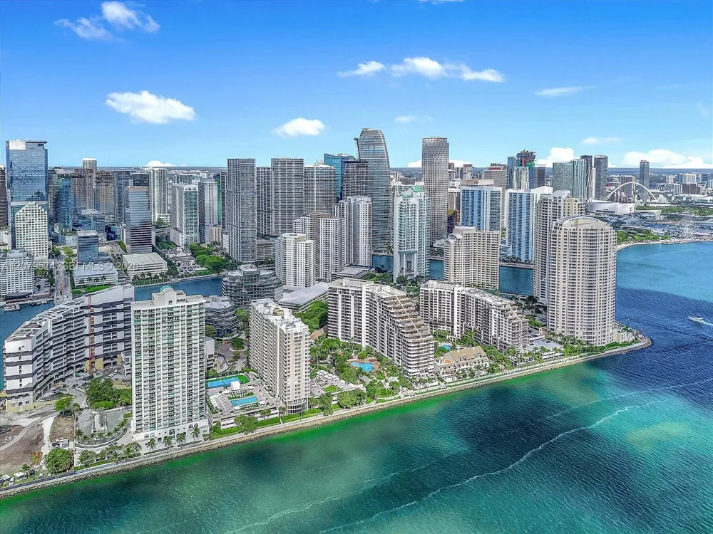 901 Brickell Key Blvd #609 Miami, FL 33131