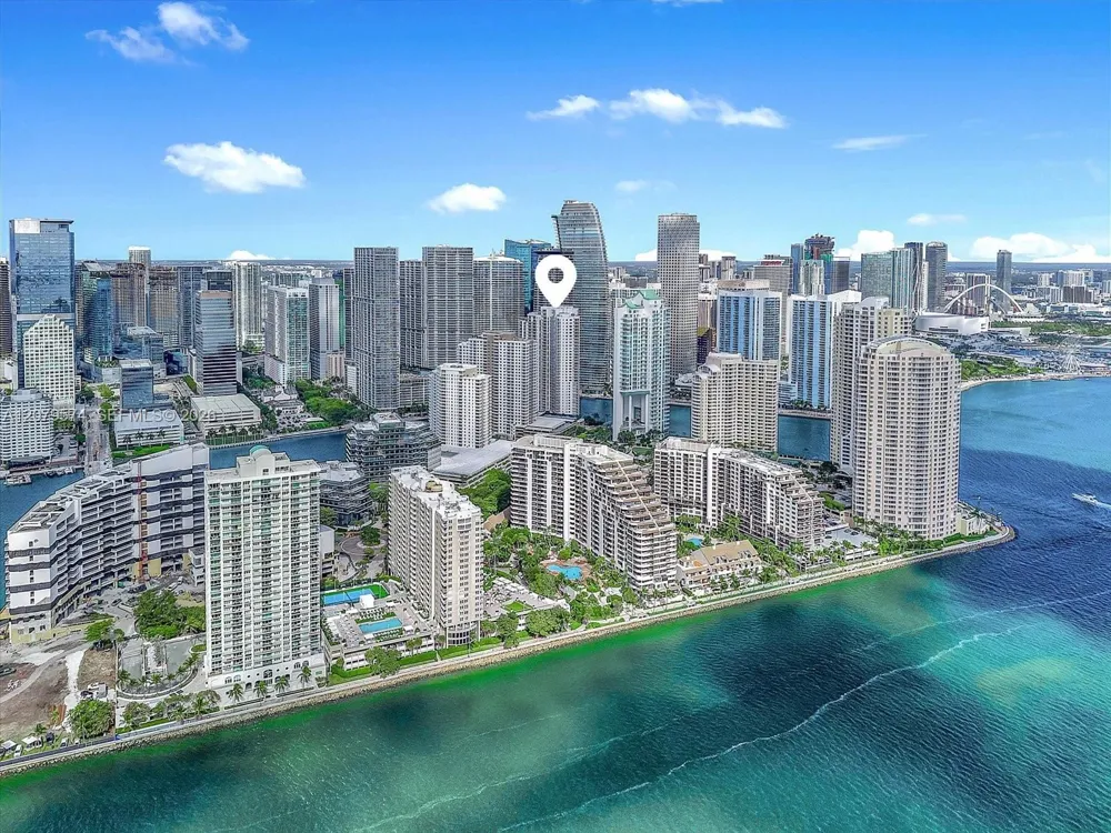 901 Brickell Key Blvd #609 Miami, FL 33131