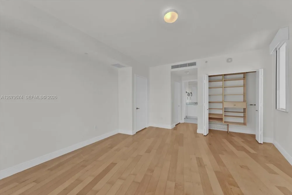 901 Brickell Key Blvd #609 Miami, FL 33131