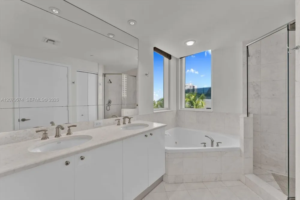 901 Brickell Key Blvd #609 Miami, FL 33131
