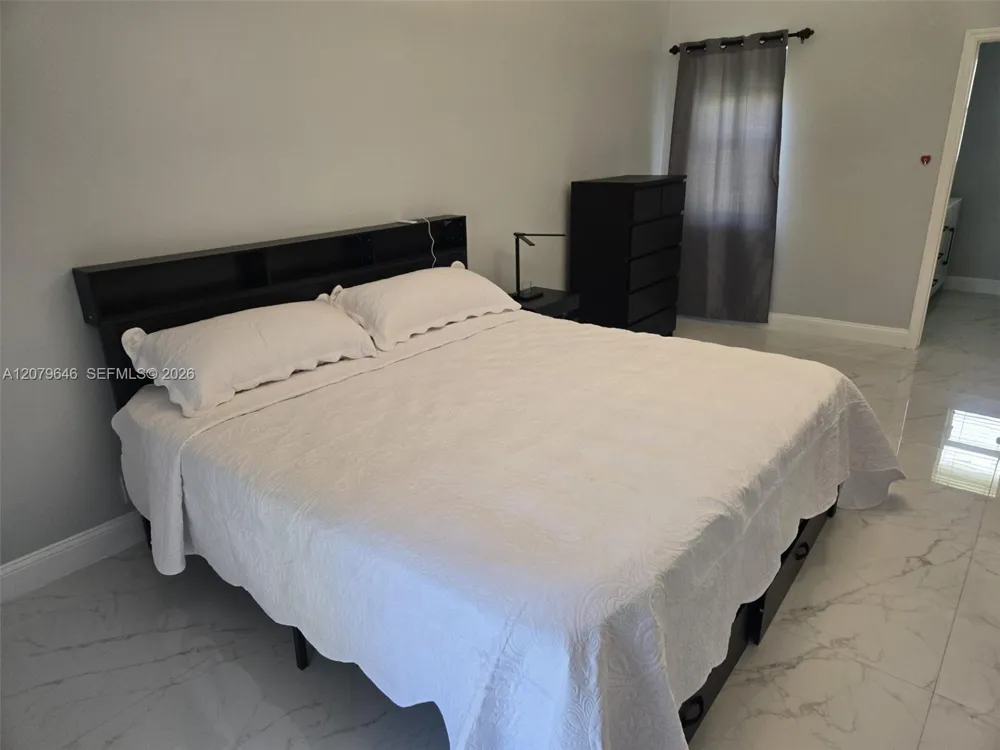 10901 NW 6th Ct #1 Plantation, FL 33324