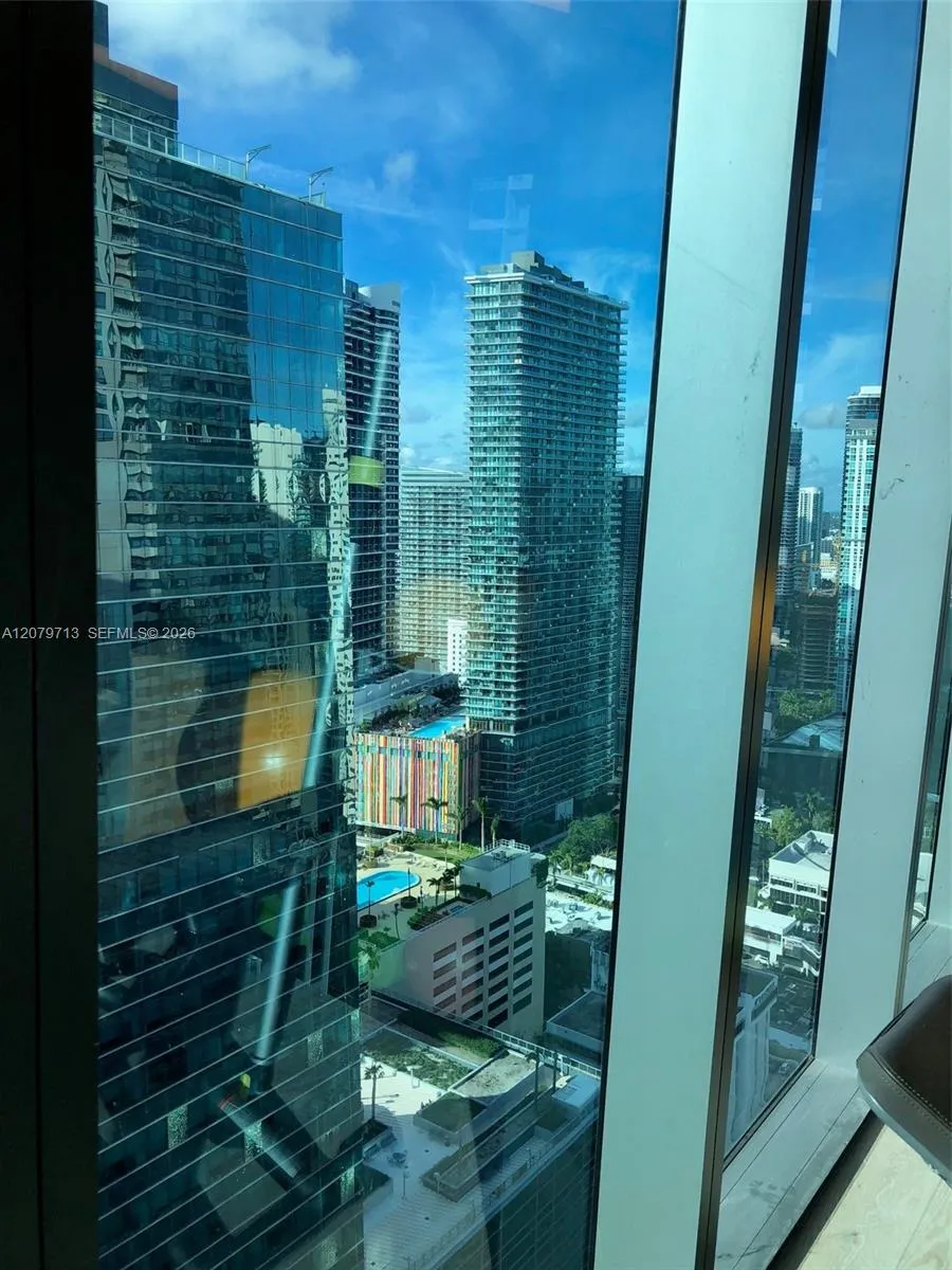 1451 Brickell Ave #2206 Miami, FL 33131