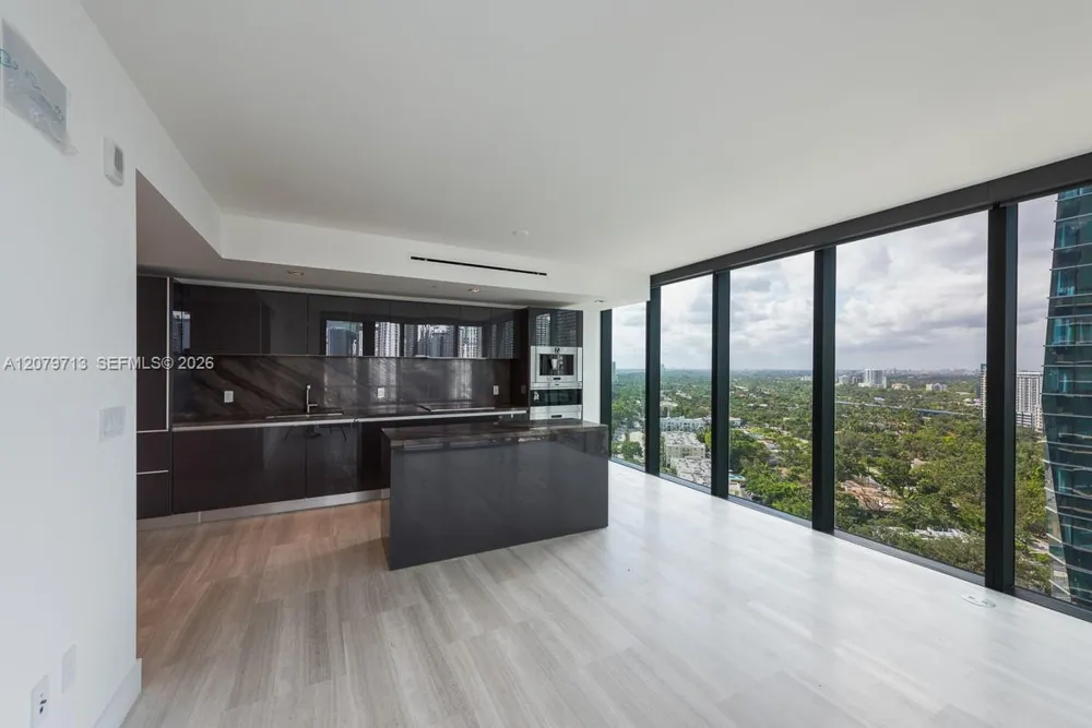 1451 Brickell Ave #2206 Miami, FL 33131