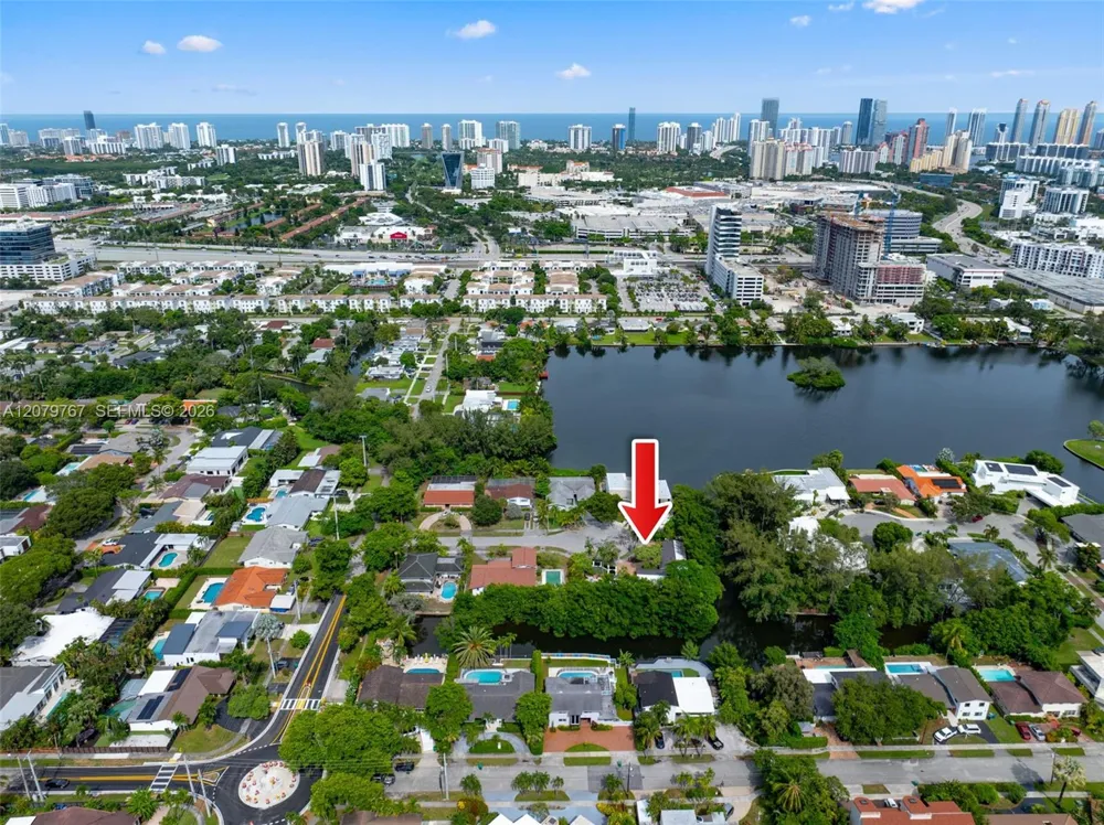 19860 NE 24th Ct Miami, FL 33180
