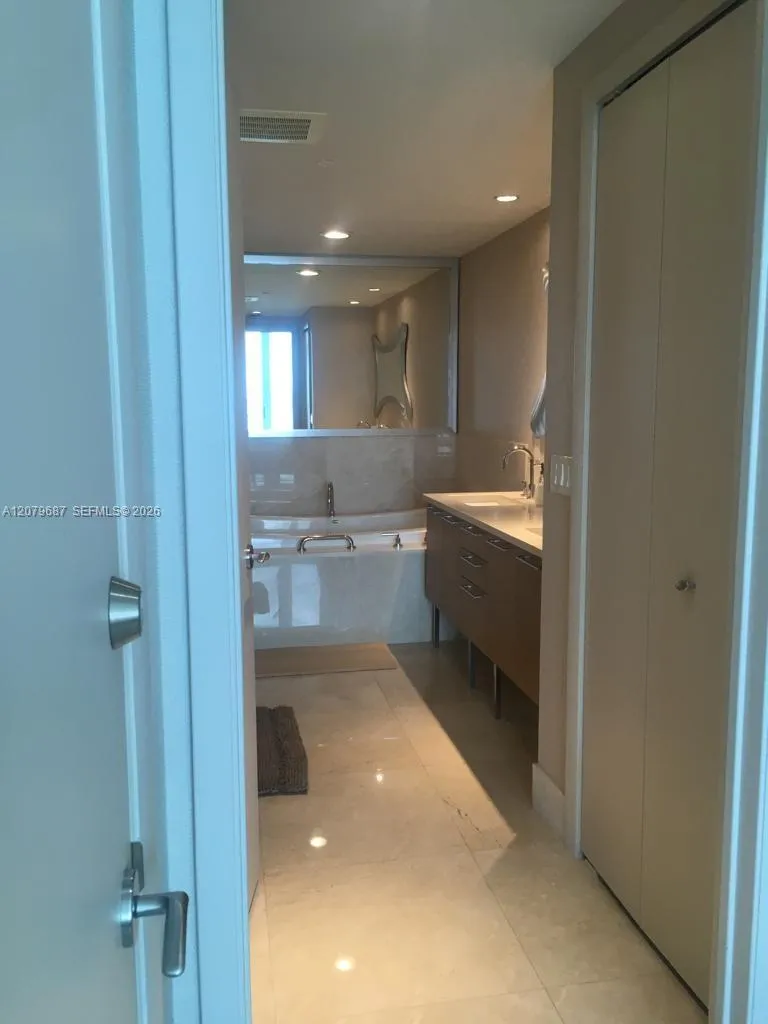17001 Collins Ave #1603 Sunny Isles Beach, FL 33160