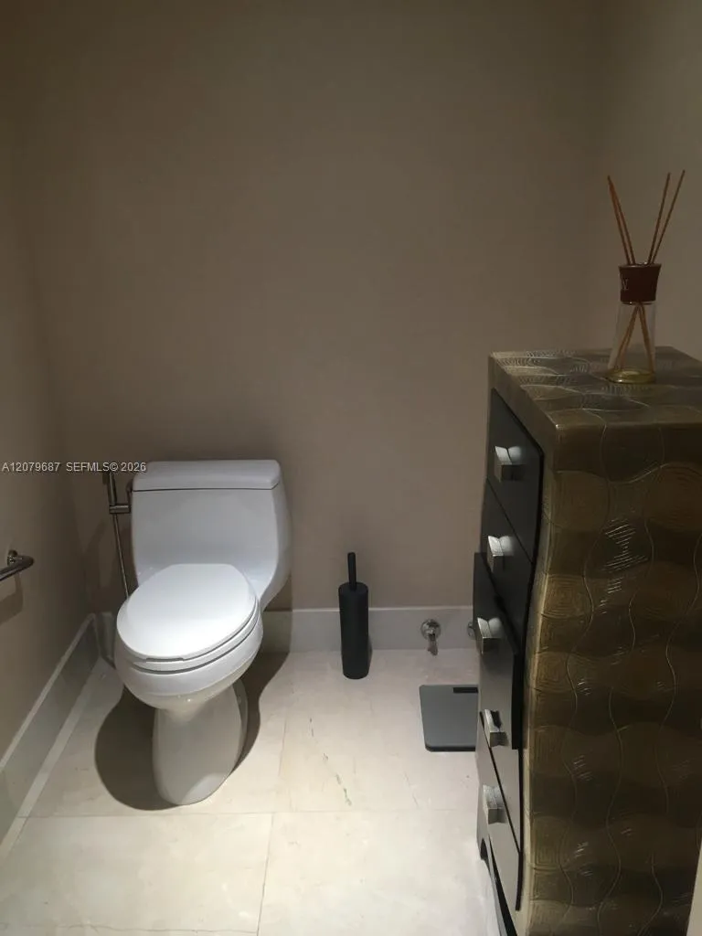 17001 Collins Ave #1603 Sunny Isles Beach, FL 33160